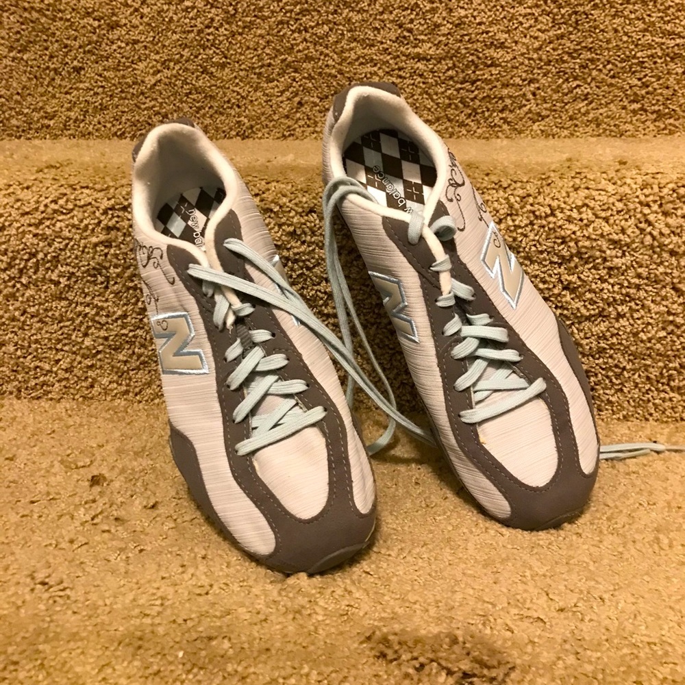 Nike tennis shoes